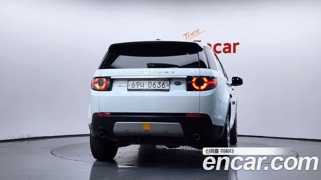 Land Rover Discovery Sport 2016 thumb 4