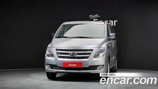Hyundai Starex 2016 thumb 3