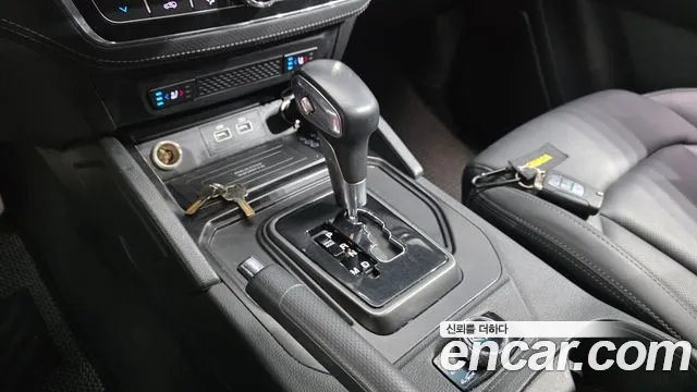 KG_Mobility_Ssangyong Rexton 2022 thumb 9