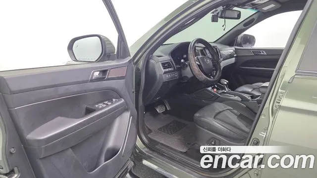 KG_Mobility_Ssangyong Rexton 2022 thumb 10