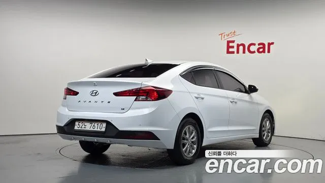 Hyundai Avante 2019 thumb 2