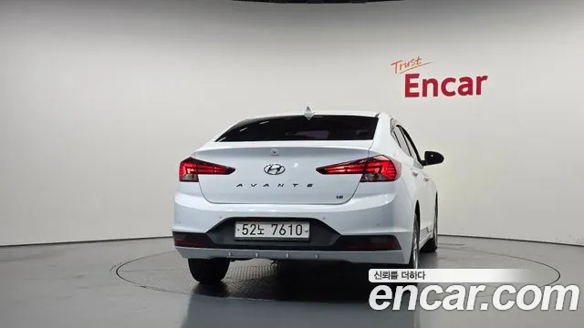 Hyundai Avante 2019 thumb 4