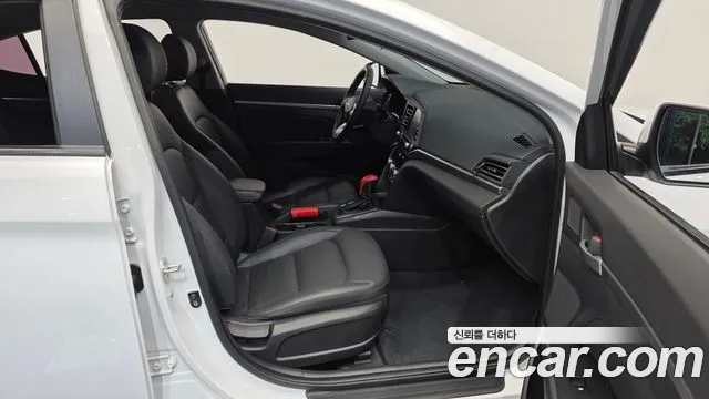 Hyundai Avante 2019 thumb 11