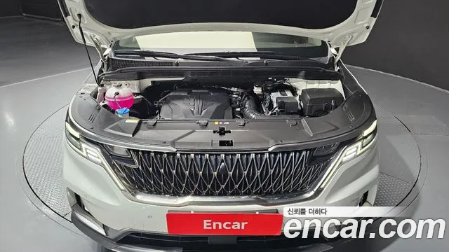 Kia Carnival 2022 thumb 6