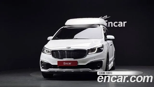 Kia Carnival 2015 thumb 3
