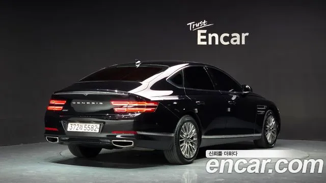 Genesis G80 2020 thumb 2