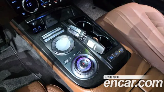 Genesis G80 2020 thumb 9
