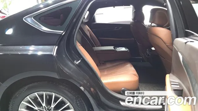 Genesis G80 2020 thumb 12
