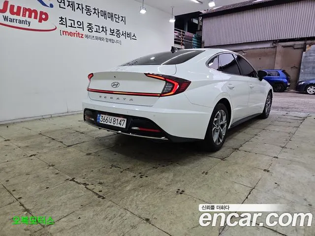 Hyundai Sonata 2022 thumb 2
