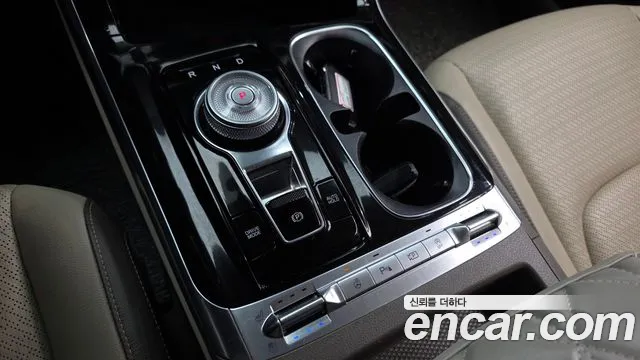 Kia Carnival 2020 thumb 8