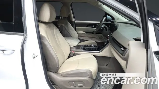 Kia Carnival 2020 thumb 10