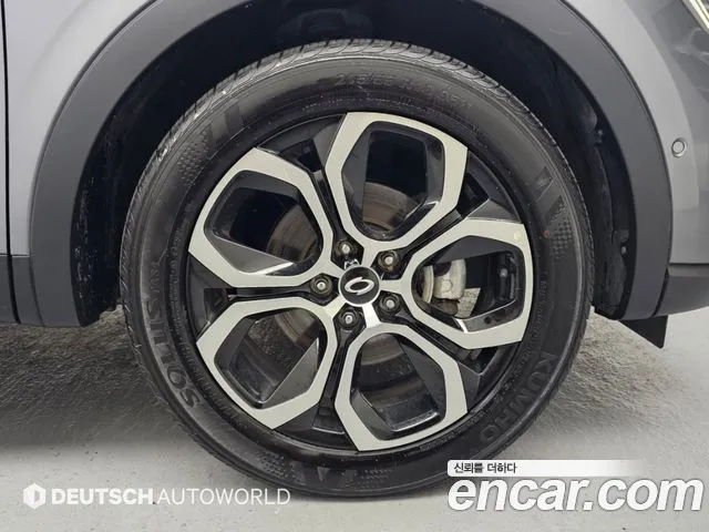 Renault-KoreaSamsung Arkana 2023 thumb 5