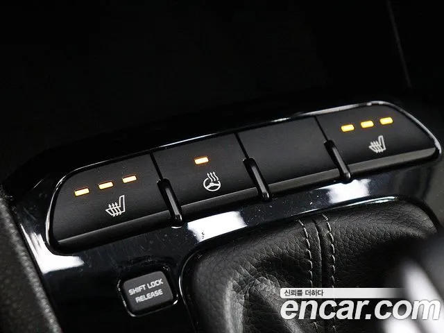 Kia Stonic 2017 thumb 10