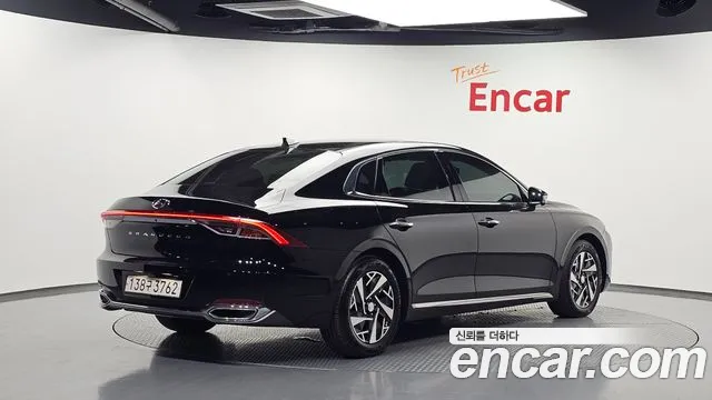 Hyundai Grandeur 2022 thumb 2