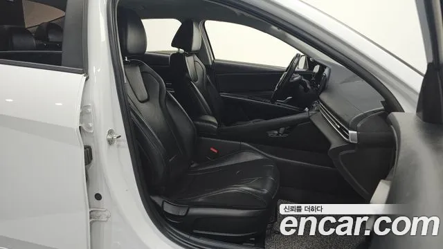 Hyundai Avante 2021 thumb 10
