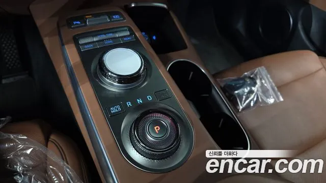 Genesis GV70 2023 thumb 8