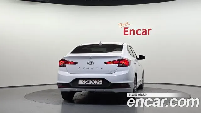 Hyundai Avante 2019 thumb 4