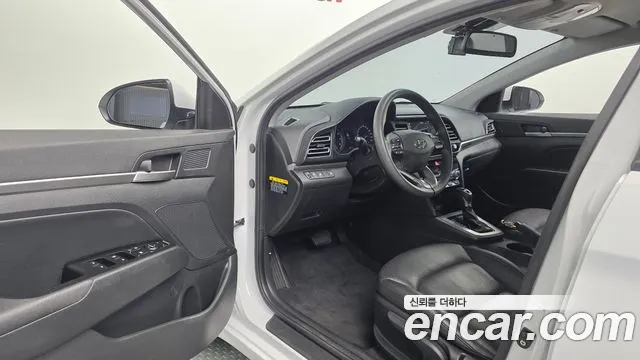 Hyundai Avante 2019 thumb 10