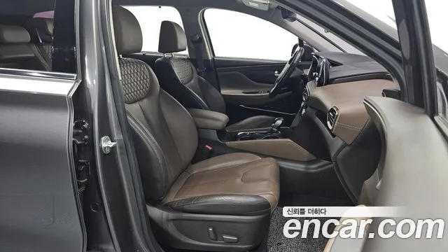 Hyundai Santa Fe 2018 thumb 10