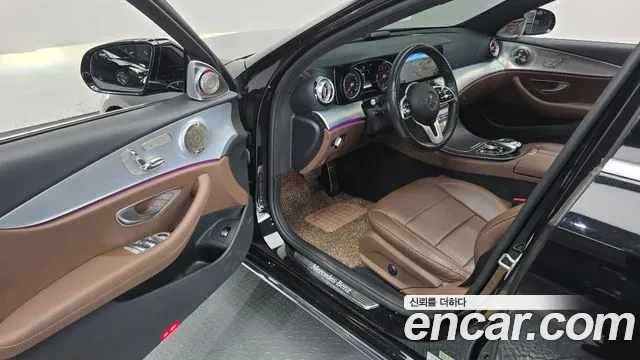 Mercedes-Benz E-Класс 2019 thumb 10