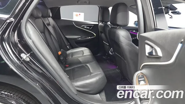 ChevroletGMDaewoo Malibu 2017 thumb 11