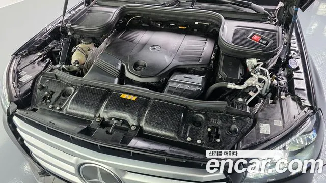 Mercedes-Benz GLS 2024 thumb 5