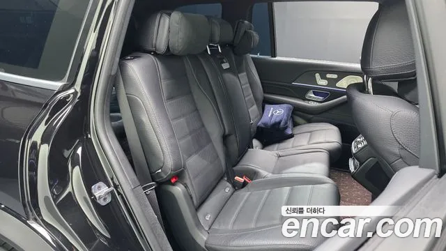 Mercedes-Benz GLS 2024 thumb 10