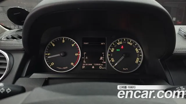 Land Rover Discovery 2014 thumb 7