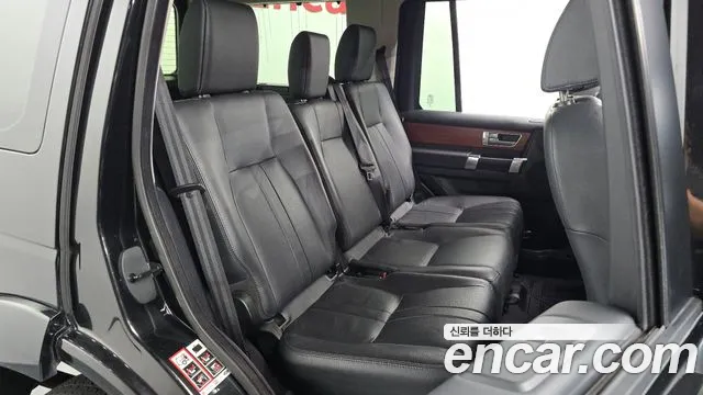 Land Rover Discovery 2014 thumb 10