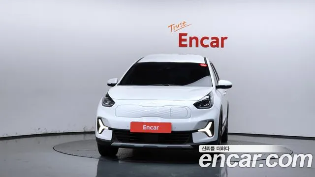 Kia Niro 2023 thumb 3