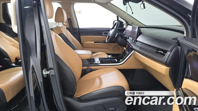 Kia Carnival 2023 thumb 11