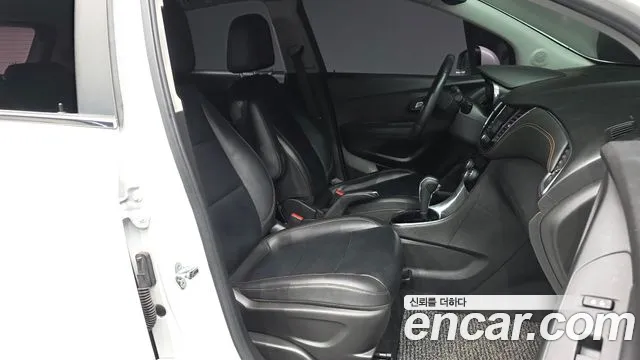 ChevroletGMDaewoo Tracker 2018 thumb 10