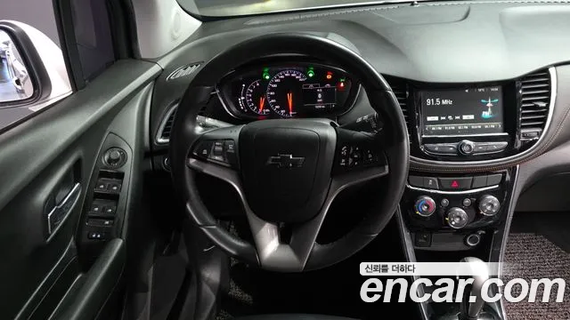 ChevroletGMDaewoo Tracker 2018 thumb 12