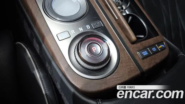 Genesis G80 2022 thumb 9