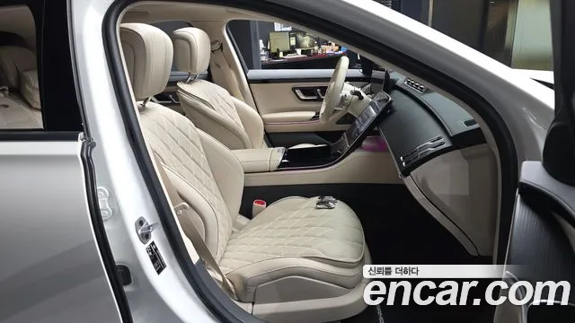 Mercedes-Benz S-Класс 2023 thumb 10