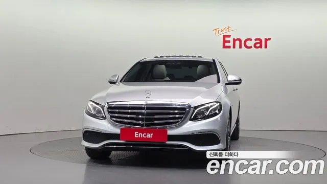 Mercedes-Benz E-Класс 2020 thumb 3