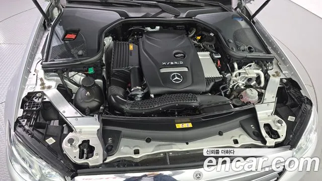 Mercedes-Benz E-Класс 2020 thumb 6