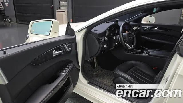 Mercedes-Benz CLS-Class 2016 thumb 10