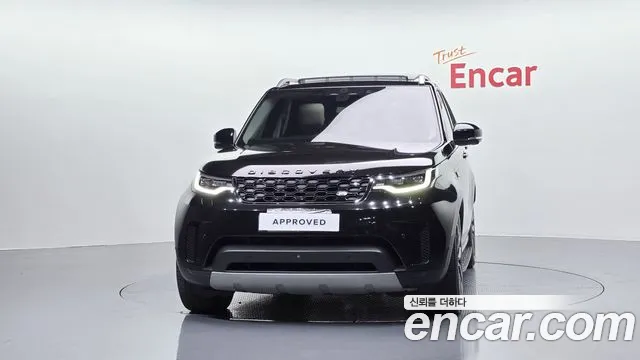 Land Rover Discovery 2022 thumb 3