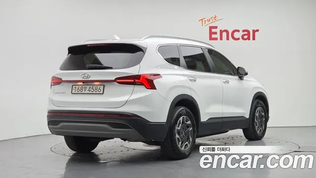 Hyundai Santa Fe 2023 thumb 2