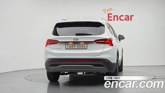 Hyundai Santa Fe 2023 thumb 4