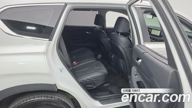 Hyundai Santa Fe 2023 thumb 11