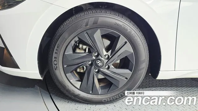 Hyundai Avante 2023 thumb 5