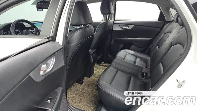 Kia K3 2022 thumb 12