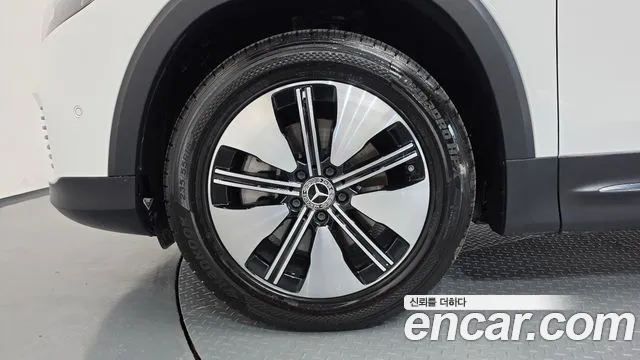 Mercedes-Benz EQB 2024 thumb 4