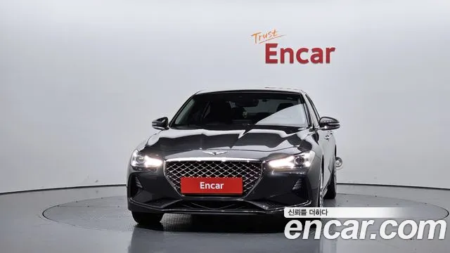 Genesis G70 2019 thumb 3