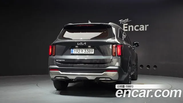 Kia Sorento 2025 thumb 4