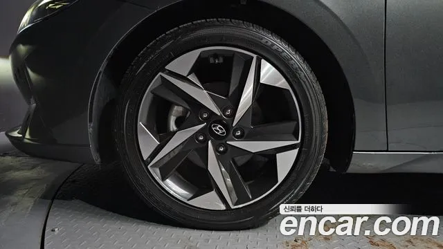 Hyundai Avante 2022 thumb 5