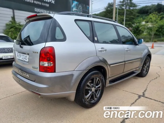 KG_Mobility_Ssangyong Rexton 2011 thumb 4
