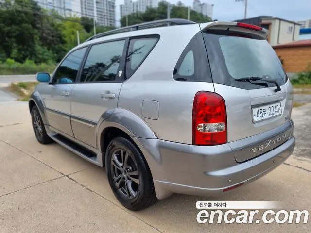 KG_Mobility_Ssangyong Rexton 2011 thumb 5